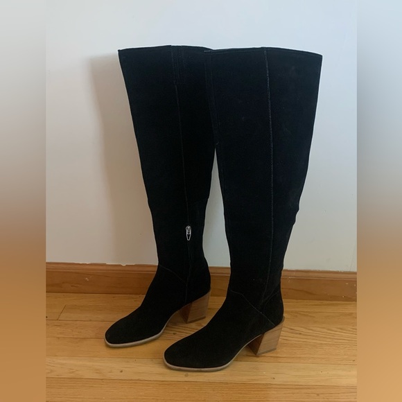 NEW!!Dylan Tall Boots in Black Leather size 7 NEW!!!! - Picture 9 of 9